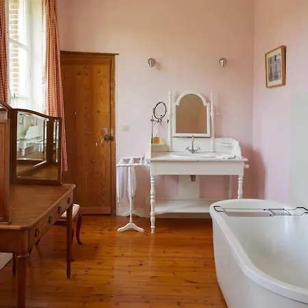 Holiday home La Maison D'hector Doudeville